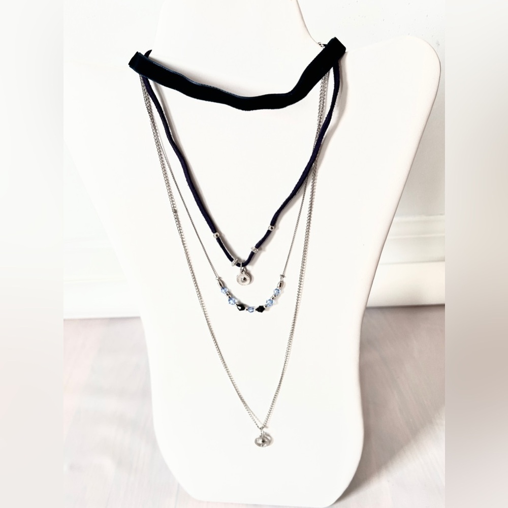 Multi Strand Blue Beaded Layered Necklace Velvet Choker rheistones pendants nWOT